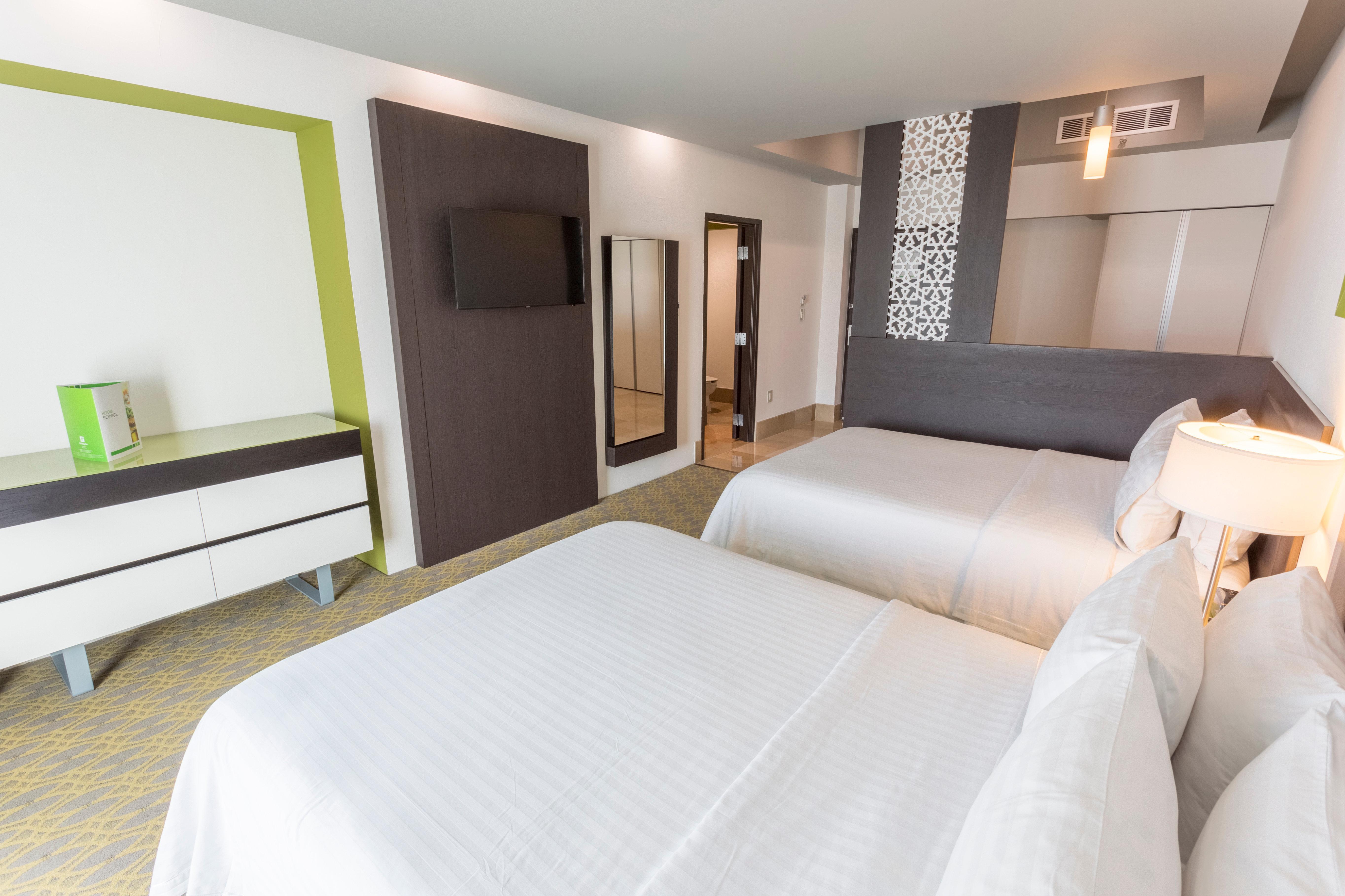 Holiday Inn Queretaro Zona Krystal By Ihg El Salitre Dış mekan fotoğraf