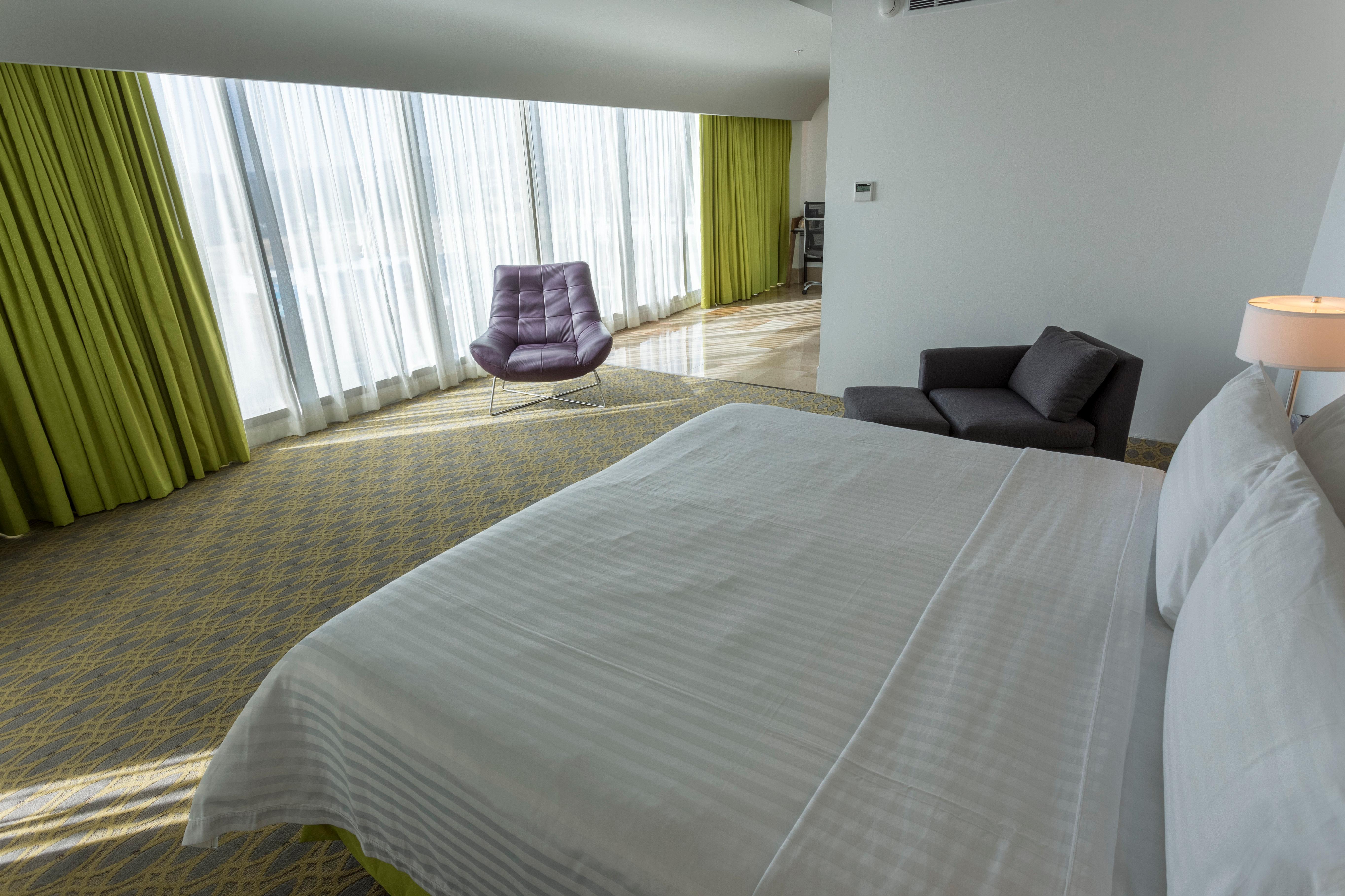Holiday Inn Queretaro Zona Krystal By Ihg El Salitre Dış mekan fotoğraf
