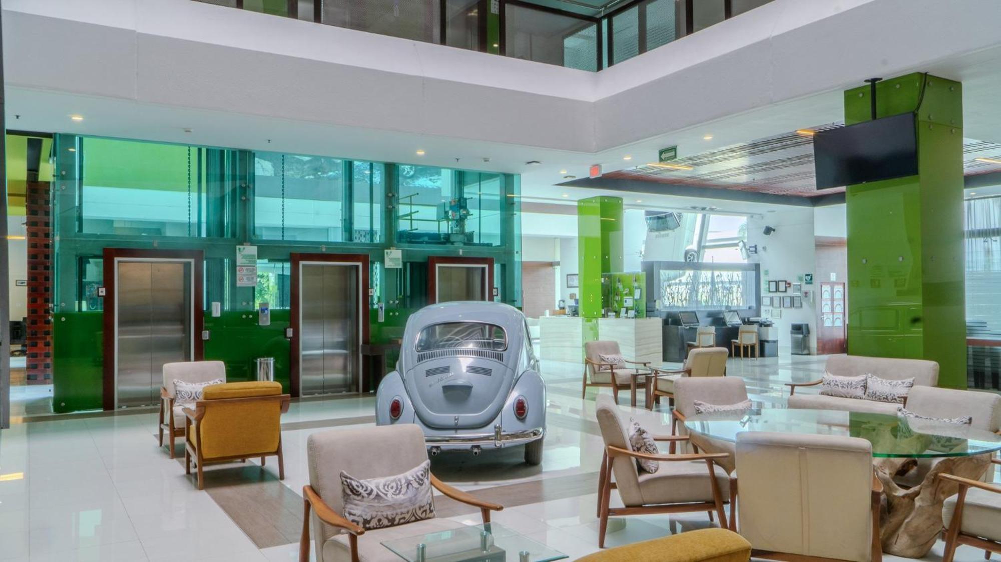 Holiday Inn Queretaro Zona Krystal By Ihg El Salitre Dış mekan fotoğraf