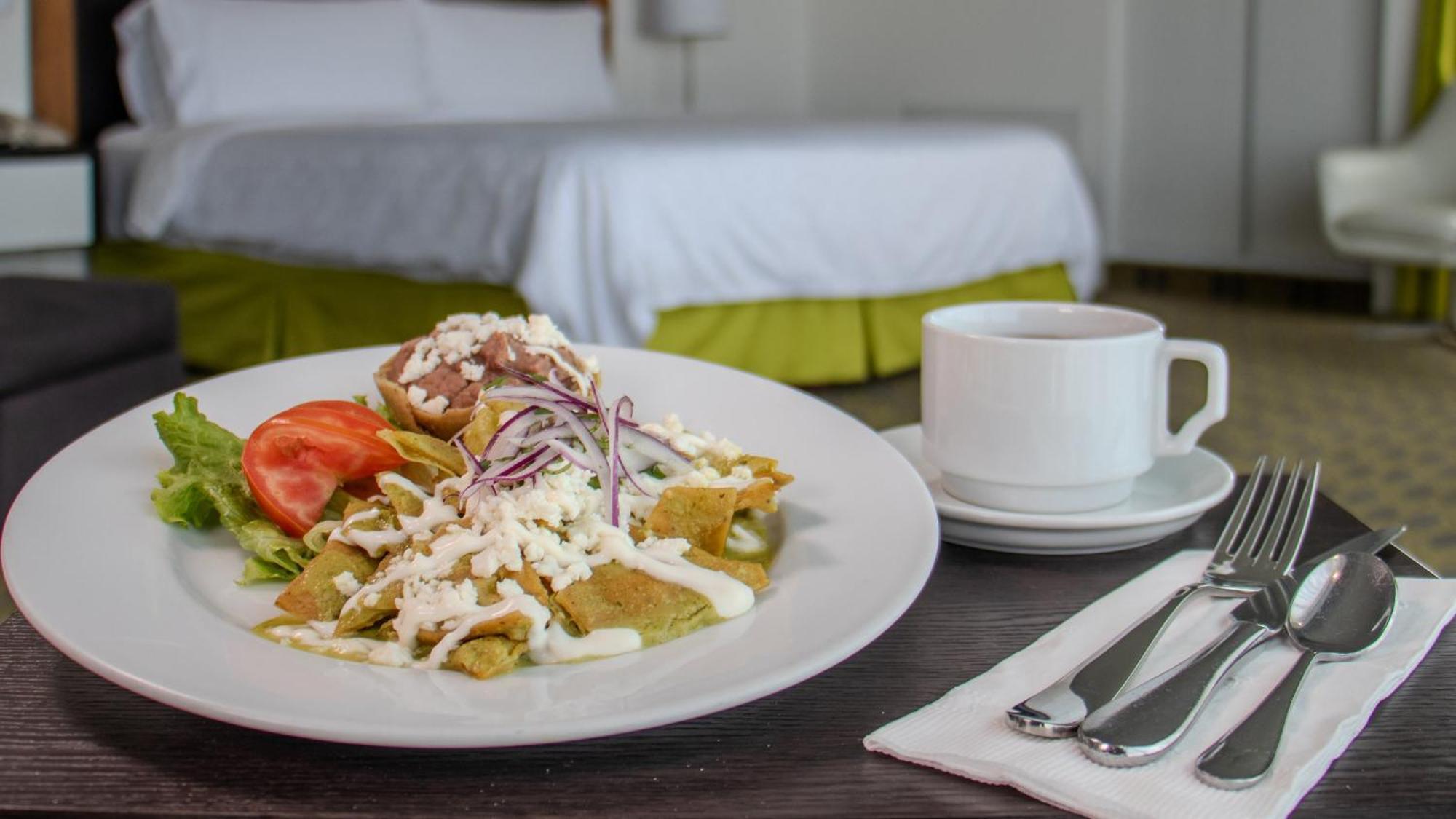 Holiday Inn Queretaro Zona Krystal By Ihg El Salitre Dış mekan fotoğraf