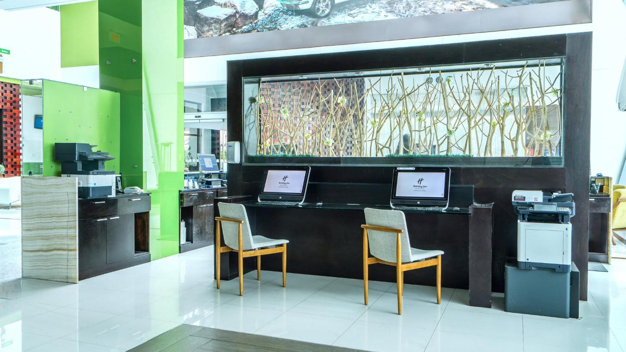 Holiday Inn Queretaro Zona Krystal By Ihg El Salitre Dış mekan fotoğraf